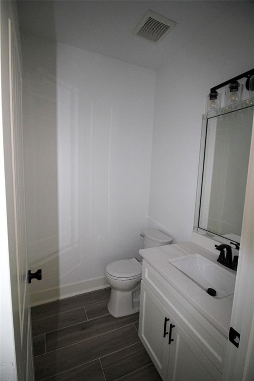 Photo 32 of 14510 Routt Point Rd, Needville, TX 77461