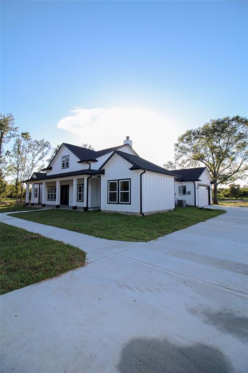 Photo 36 of 14510 Routt Point Rd, Needville, TX 77461