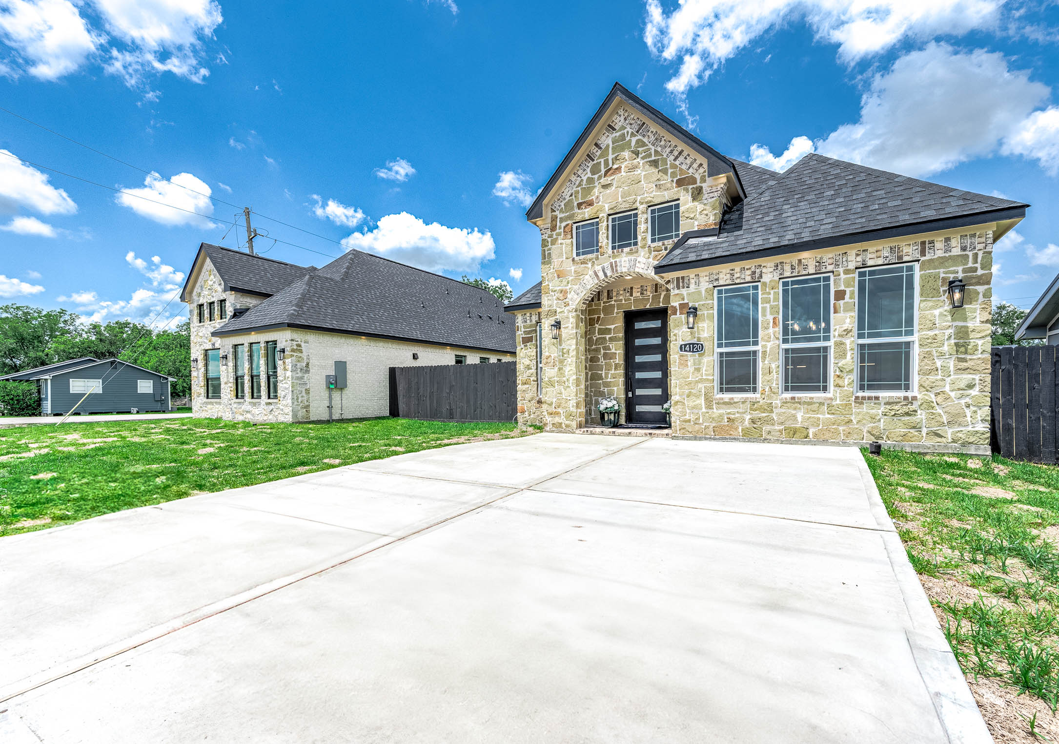 Photo 2 of 14120 FM1236 Rd, Needville, TX 77461