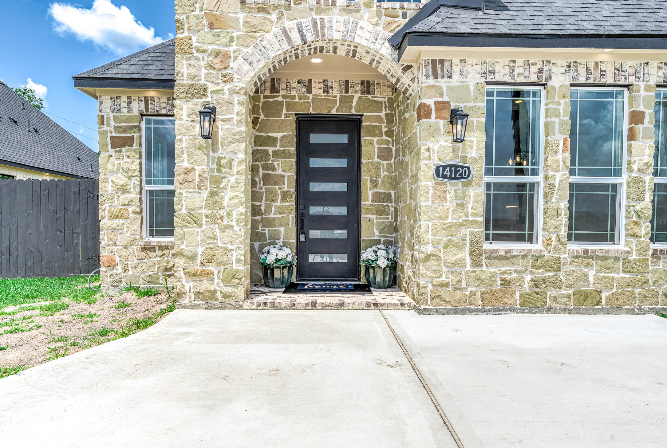 Photo 3 of 14120 FM1236 Rd, Needville, TX 77461