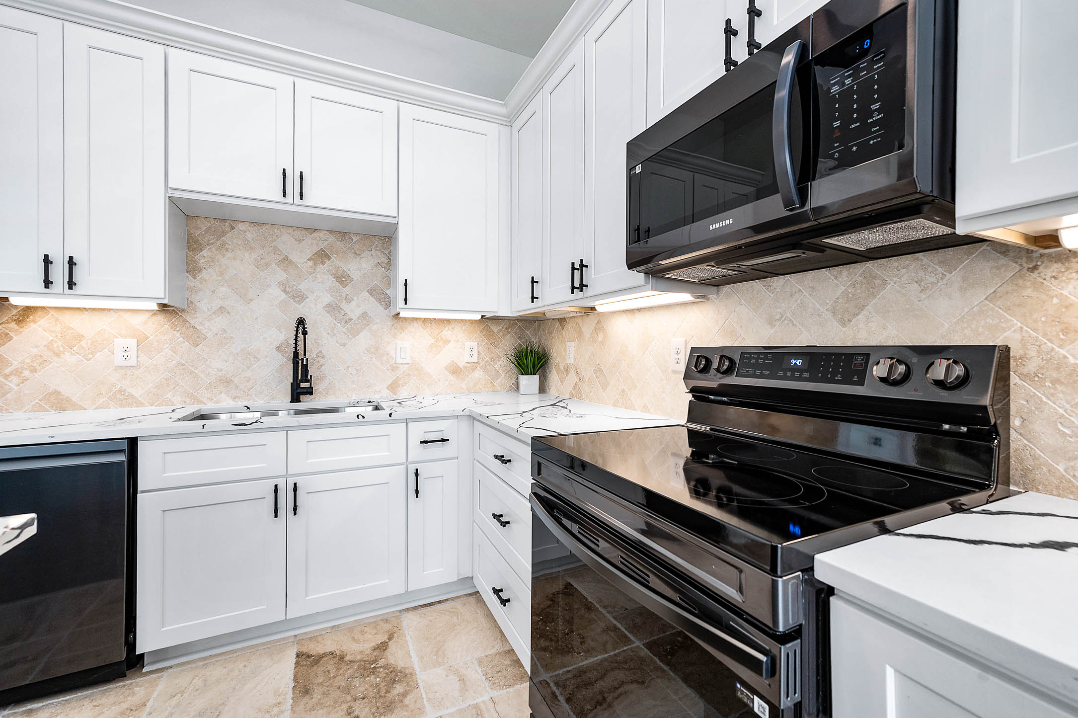 Photo 14 of 14120 FM1236 Rd, Needville, TX 77461