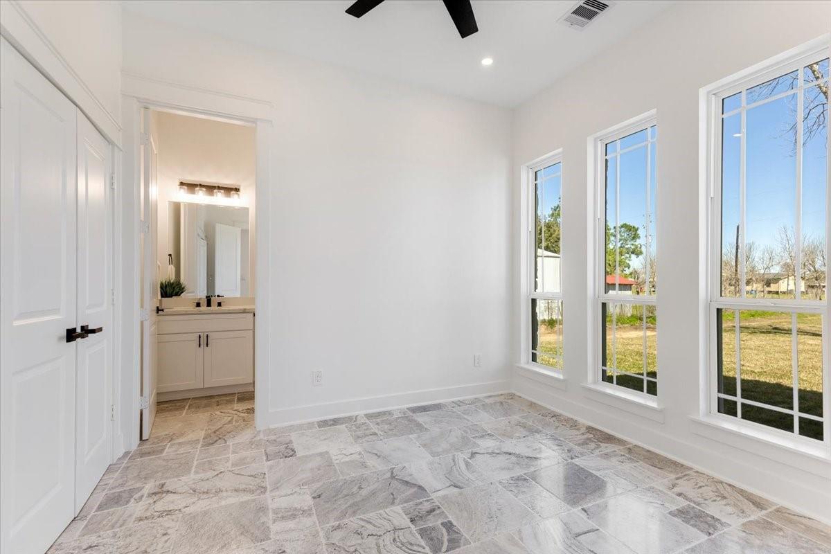 Photo 24 of 8002 Short Rd, Needville, TX 77461