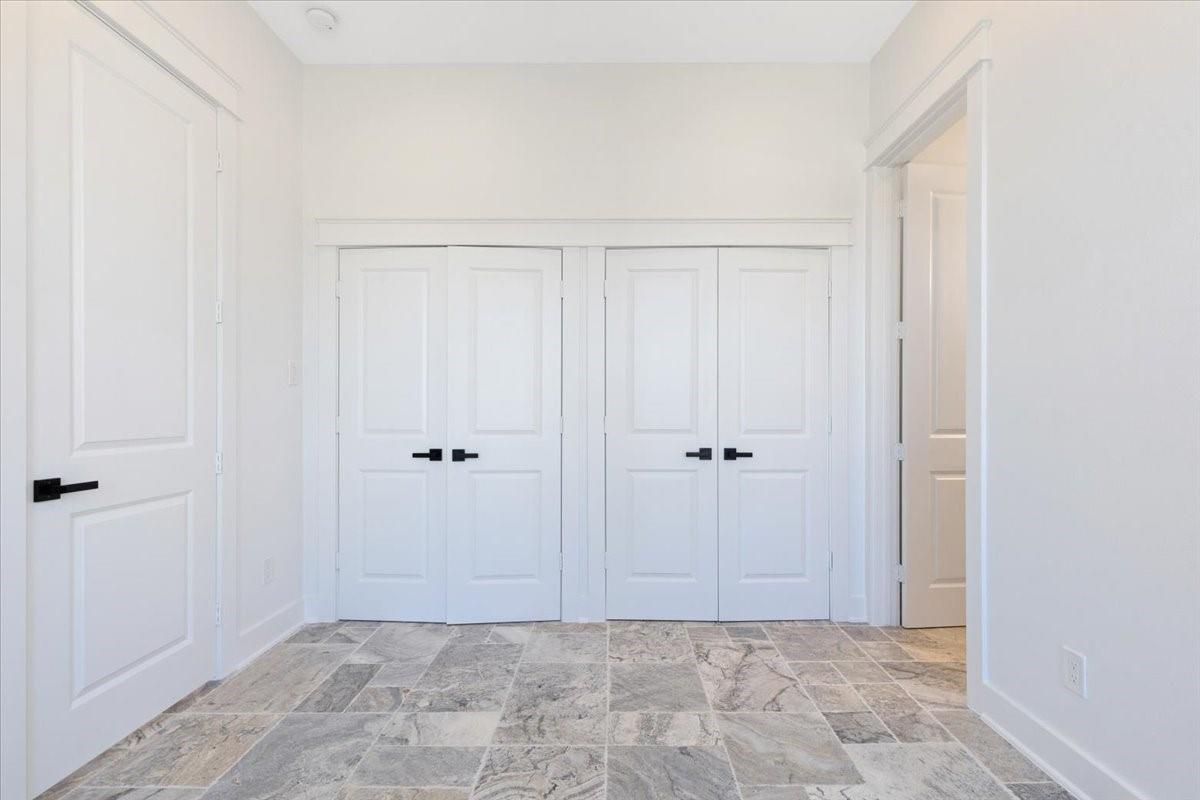 Photo 25 of 8002 Short Rd, Needville, TX 77461
