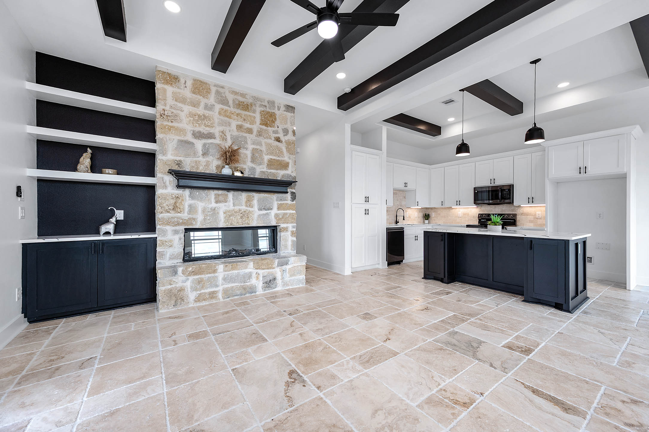 Photo 11 of 8903 Milby St, Needville, TX 77461