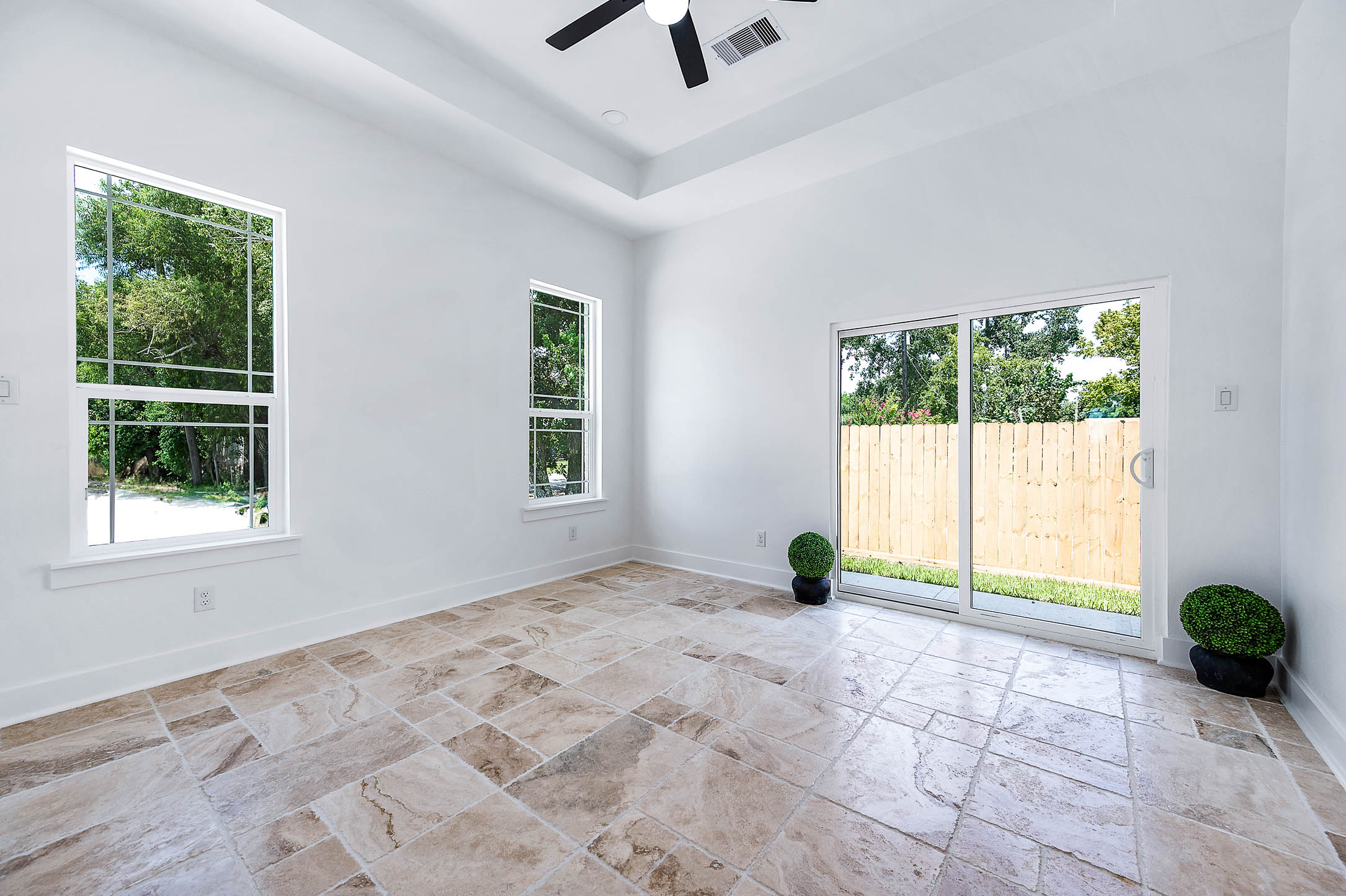 Photo 23 of 8903 Milby St, Needville, TX 77461