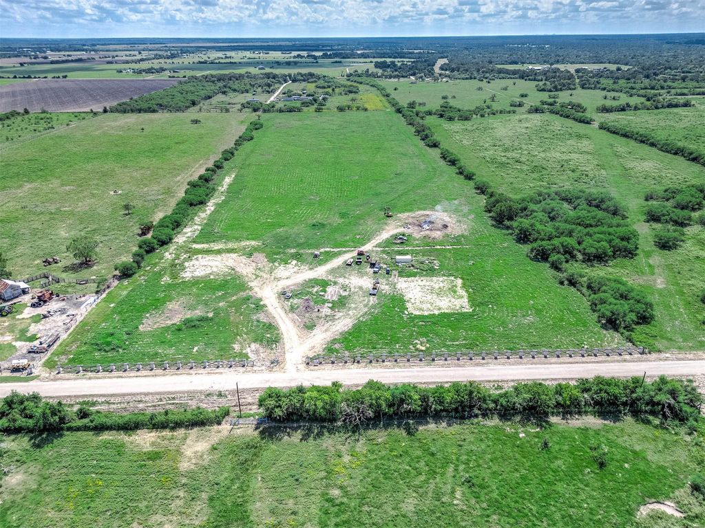 Photo 3 of LOT 4 Routt Point, Needville, TX 77461