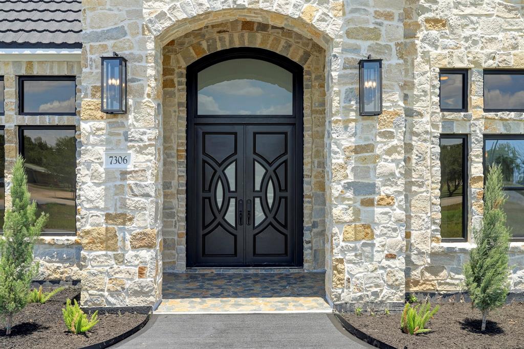 Photo 3 of 7306 Welch Rd, Needville, TX 77461