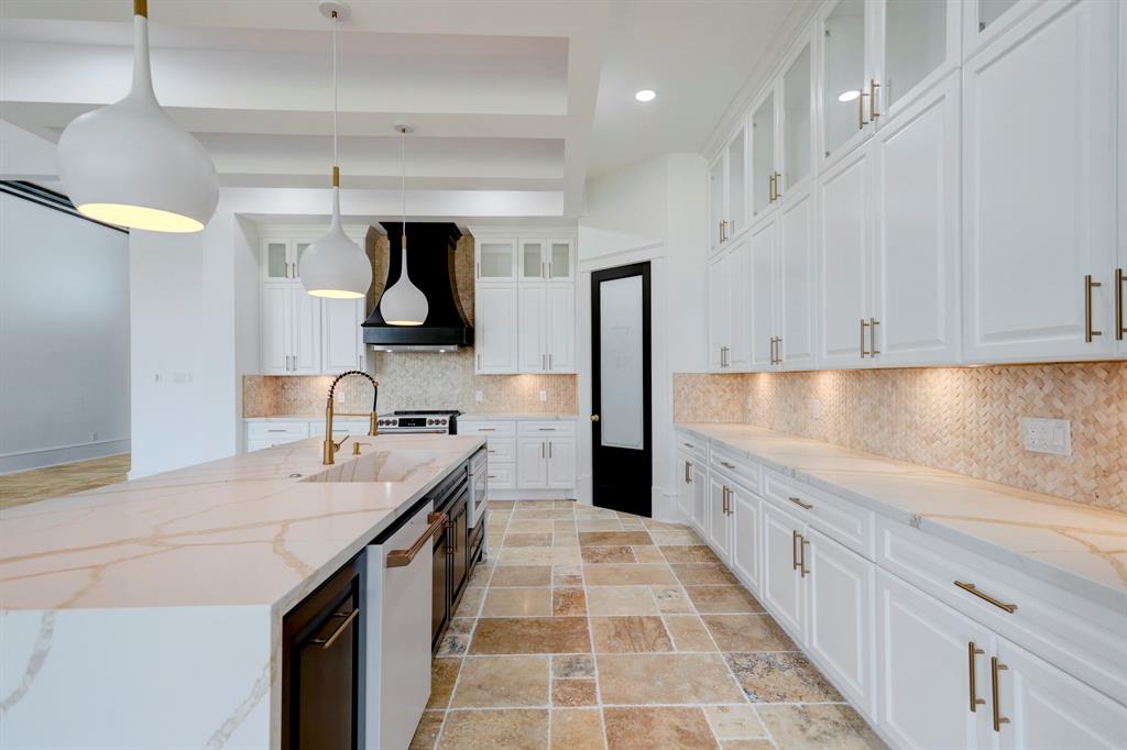 Photo 10 of 7306 Welch Rd, Needville, TX 77461