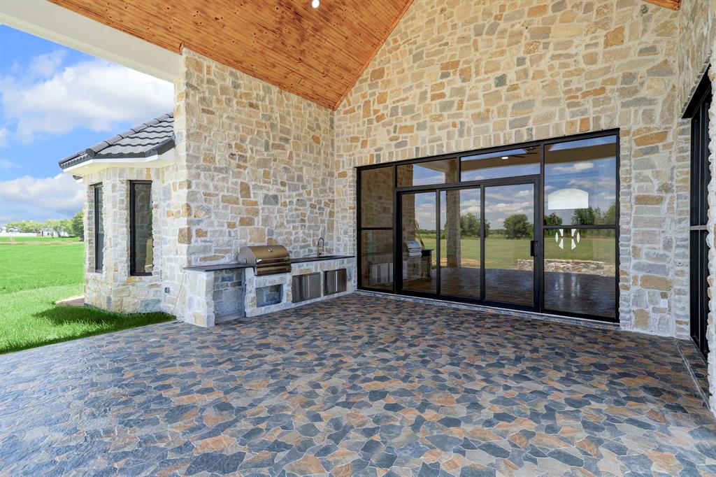 Photo 31 of 7306 Welch Rd, Needville, TX 77461