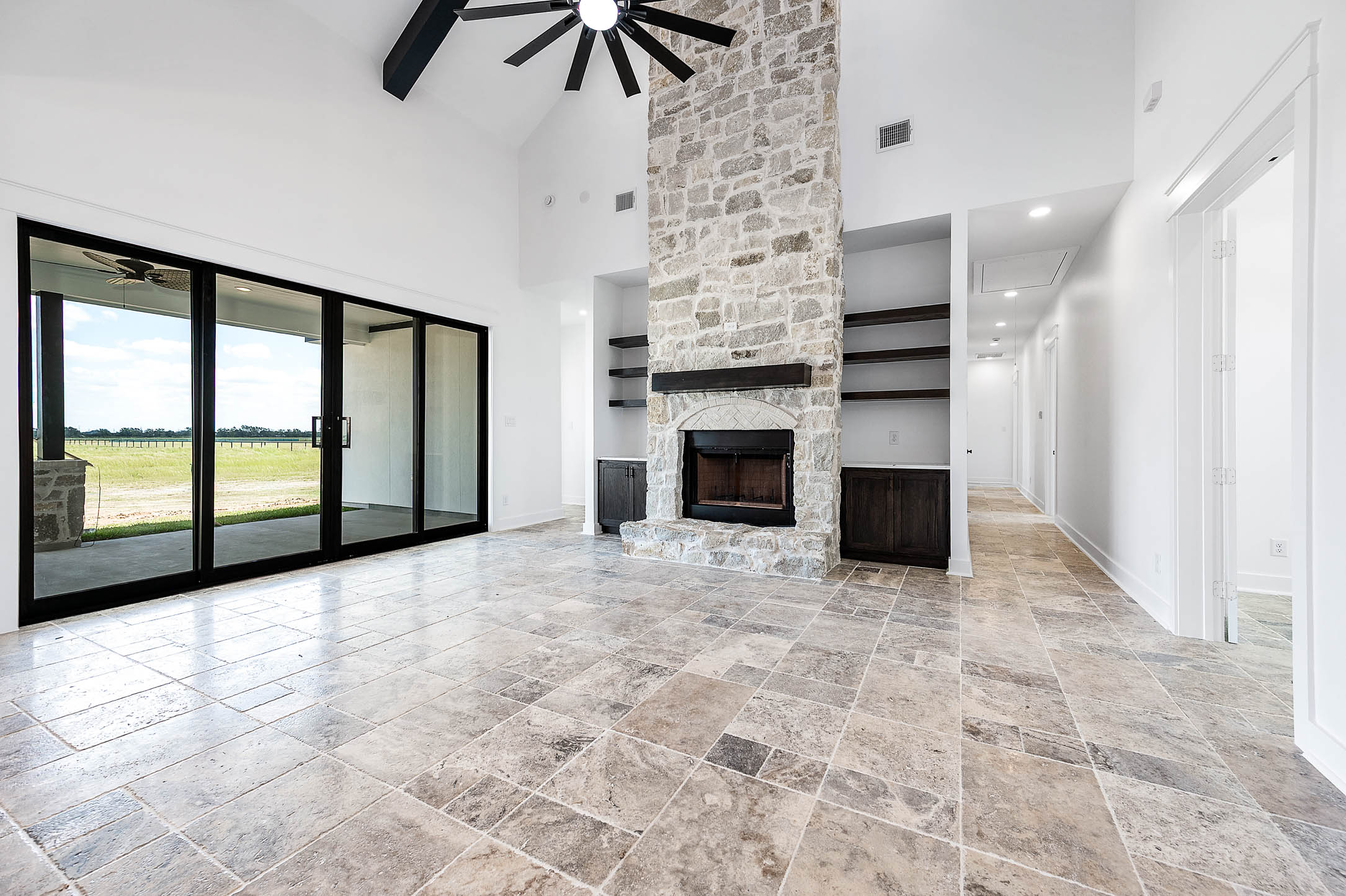 Photo 10 of 10859 Padon Rd, Needville, TX 77461
