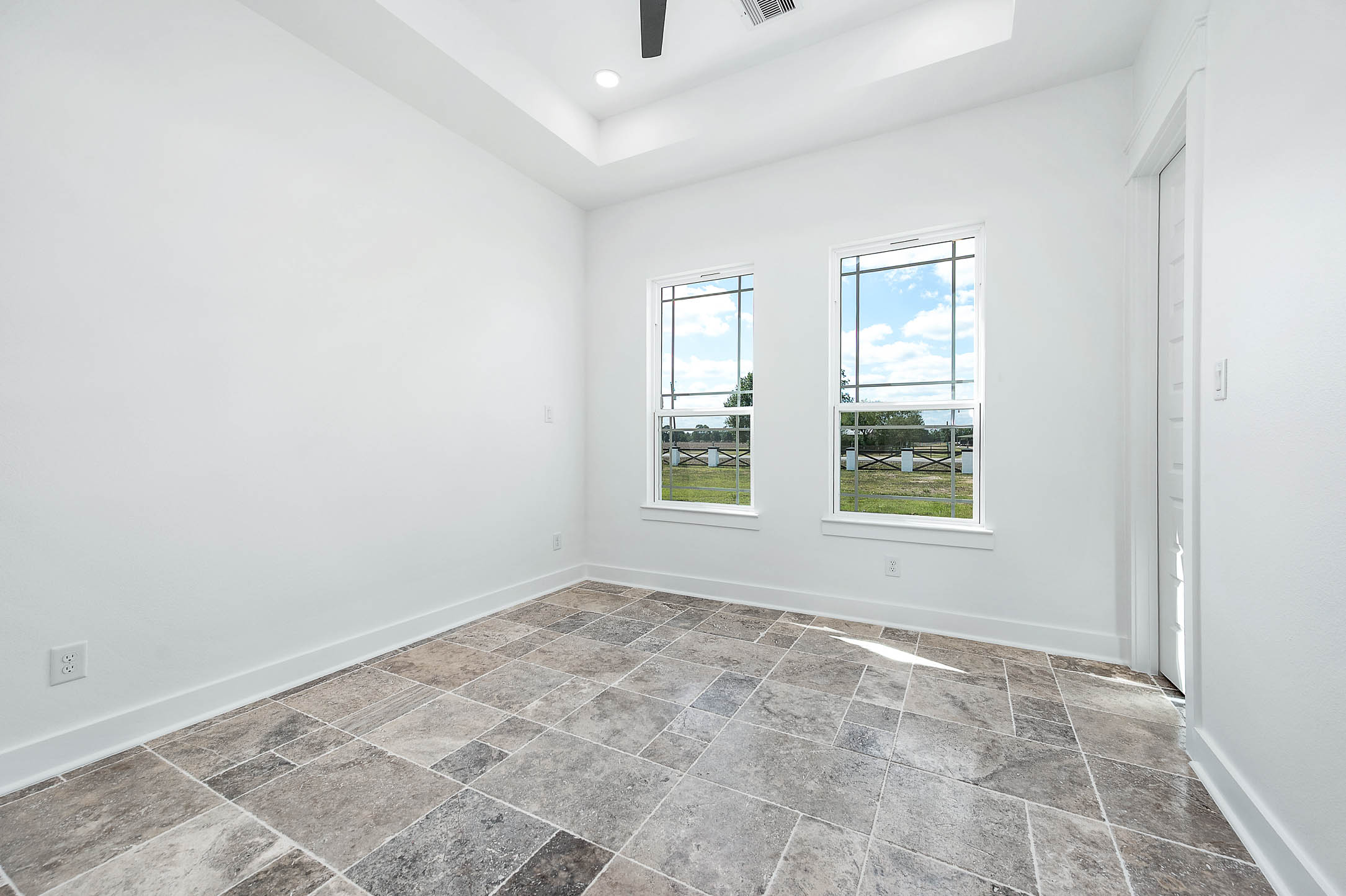 Photo 28 of 10859 Padon Rd, Needville, TX 77461