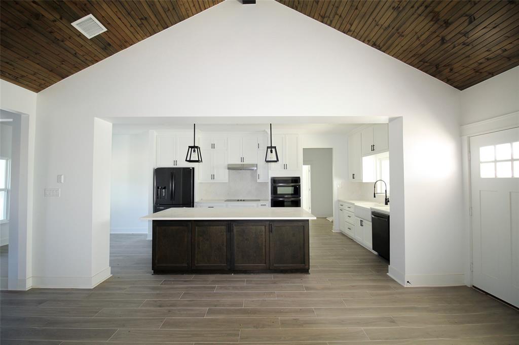 Photo 7 of 14510 Routt Point Rd, Needville, TX 77461